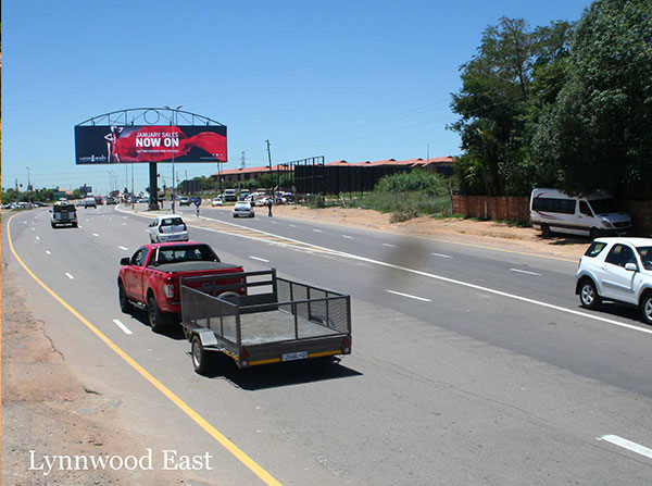 Billboard at Lynnwood Road, Lynnwood