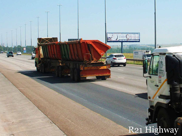 Billboard at R21 Highway, Site 01 · R21 corridor